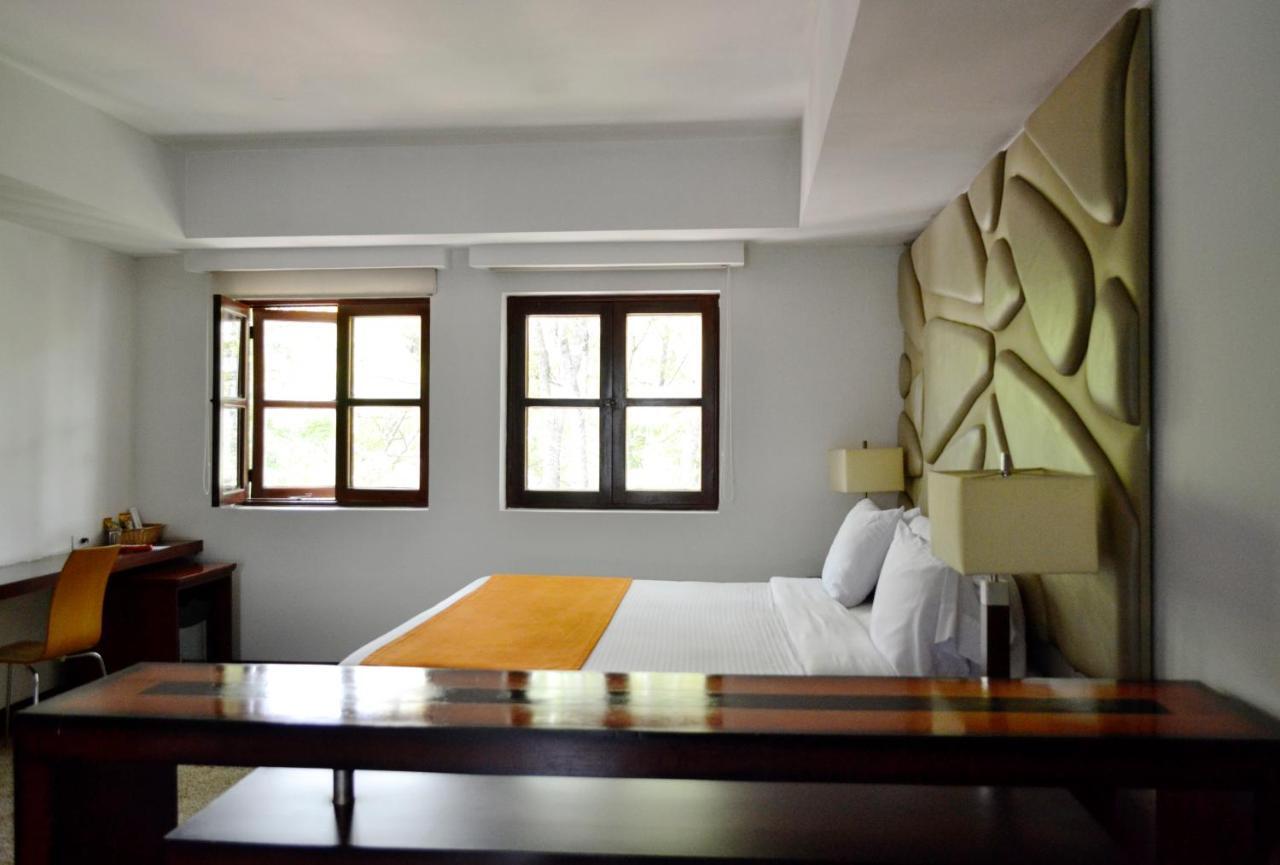 בוגוטה Hotel Virrey Park מראה חיצוני תמונה